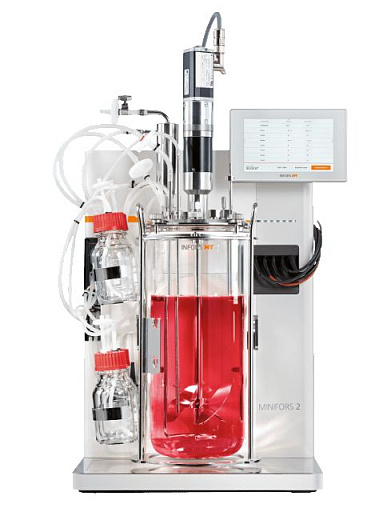 Биореактор клеточный, стеклянный сосуд 1,5 л, 3 л, 6 л, датчики рН и О₂, барботирование воздухом и О₂, N₂, CO₂, MFC 5 шт., 4 насоса, комплект, Minifors 2, Infors Фото 1